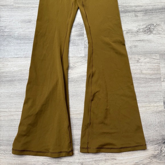 Aerie OFFLINE Real Me Flare Leggings Olive Green Size Small - Picture 3 of 11